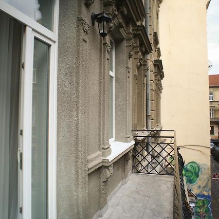 Leogrand Apartment On Drohobycha 4 Liov Exterior foto