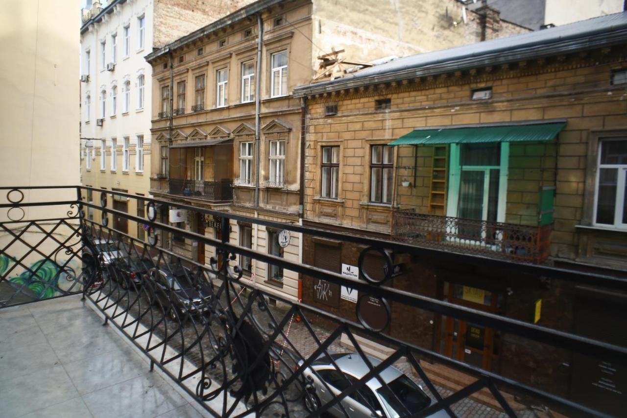 Leogrand Apartment On Drohobycha 4 Liov Exterior foto